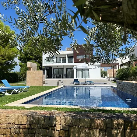 Florence Villa
